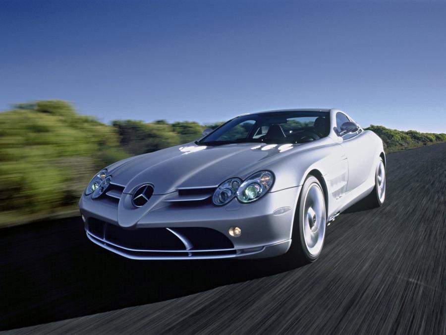  Mercedes-Benz SLR McLaren 2004 года  (фото 65 из 175)